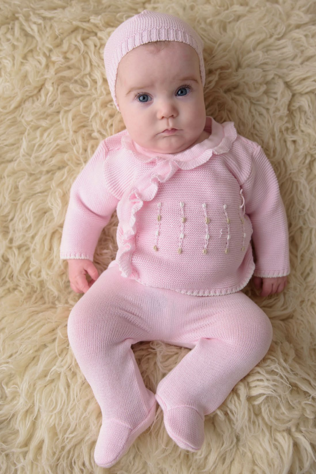 Conjunto Elegante para Bebé Niña - Saco Cruzado con Gola y Pantalón con Pie