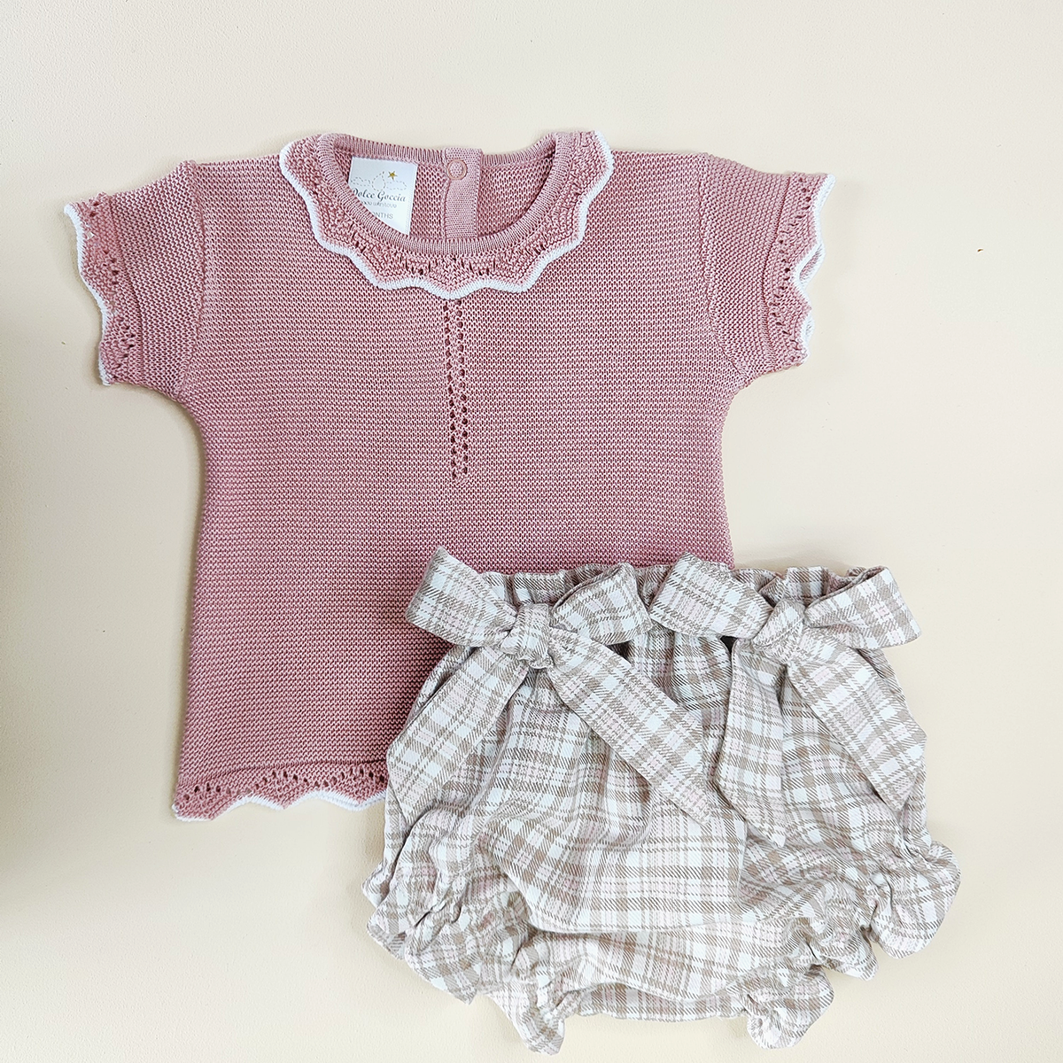 Conjunto de top de tejido de punto y Panty de tela