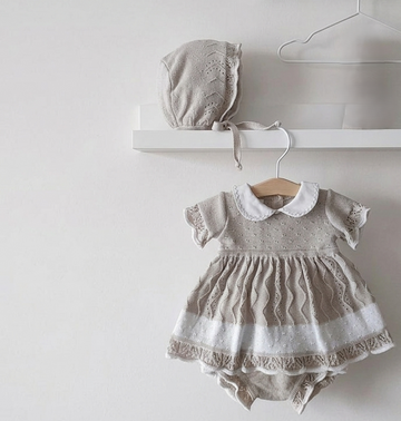 Vestido de Bebé en Tejido Innovador - Elegancia y Comodidad