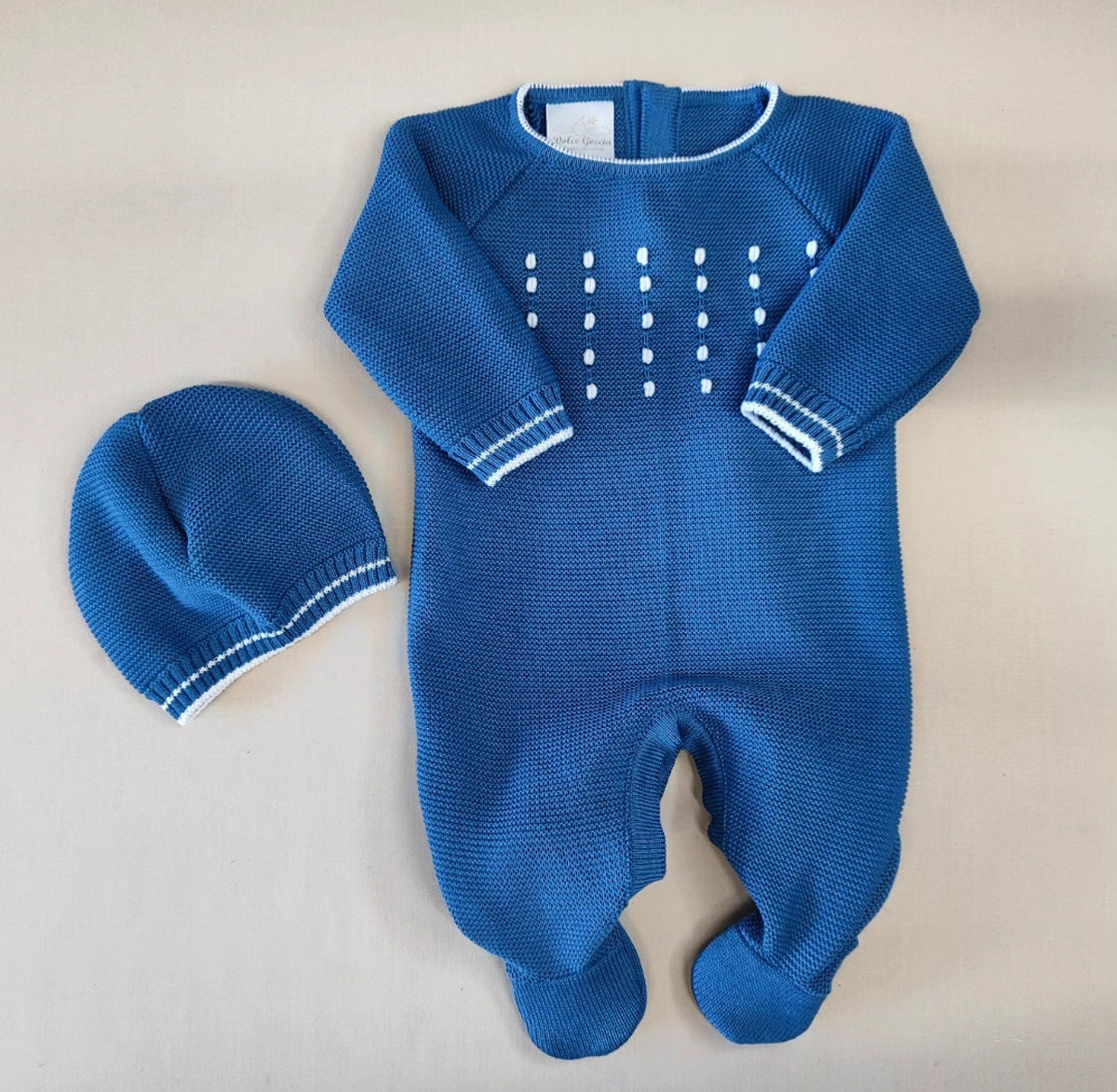 Pelele de Gala Azul Noche  y gorro - Elegancia y Suavidad para Tu Bebé