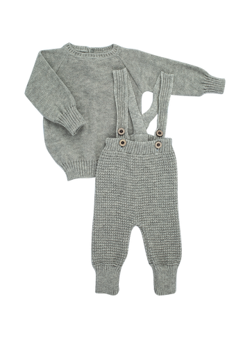 Conjunto Gris de Pantalon con tirantas